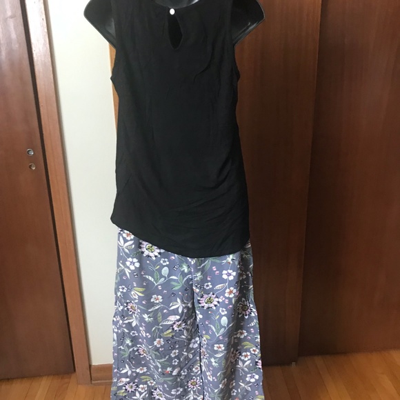 Ombre black tank with tassels - Picture 4 of 4